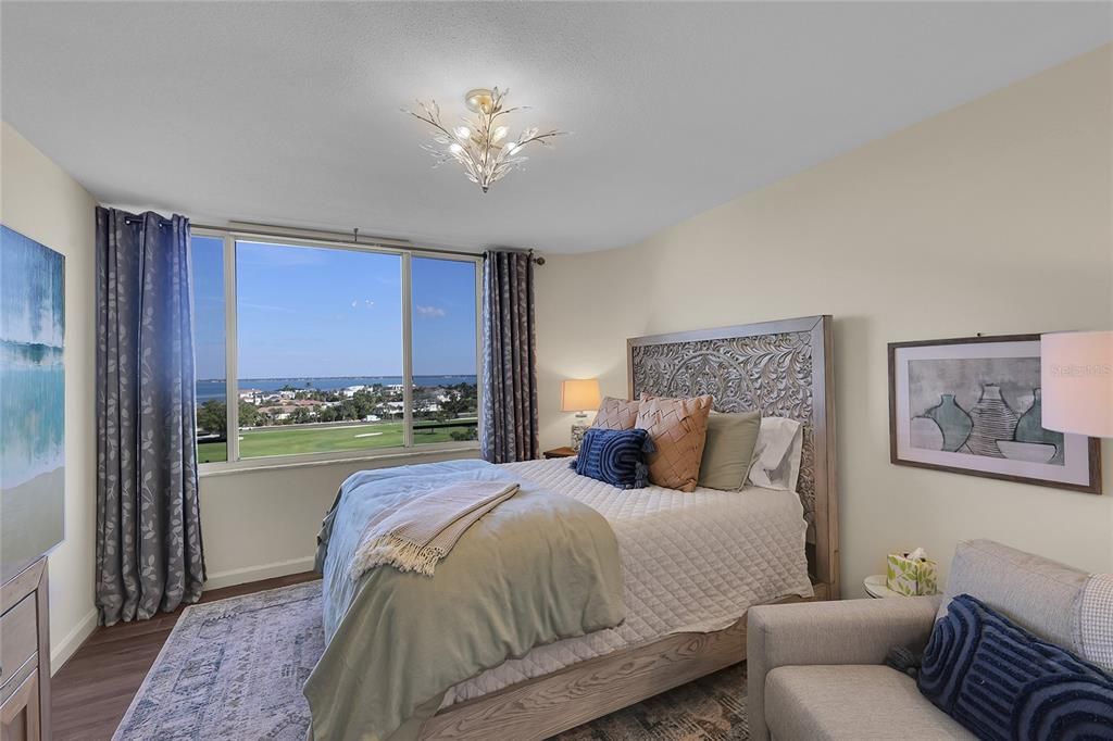 For Sale: $1,499,000 (2 beds, 2 baths, 1602 Square Feet)