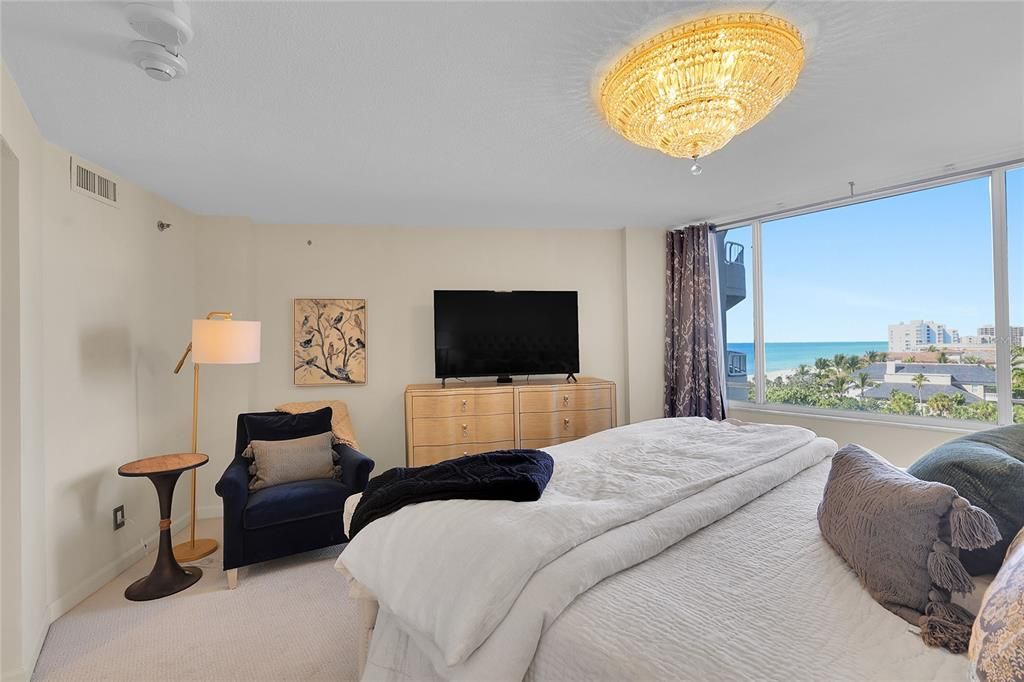 For Sale: $1,499,000 (2 beds, 2 baths, 1602 Square Feet)