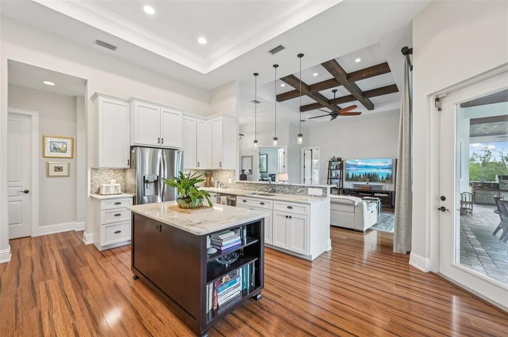 待售: $1,299,000 (3 贝兹, 3 浴室, 2320 平方英尺)