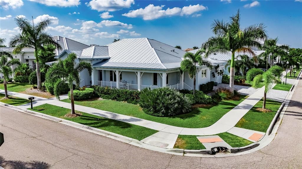 En Venta: $769,000 (4 camas, 3 baños, 2952 Pies cuadrados)