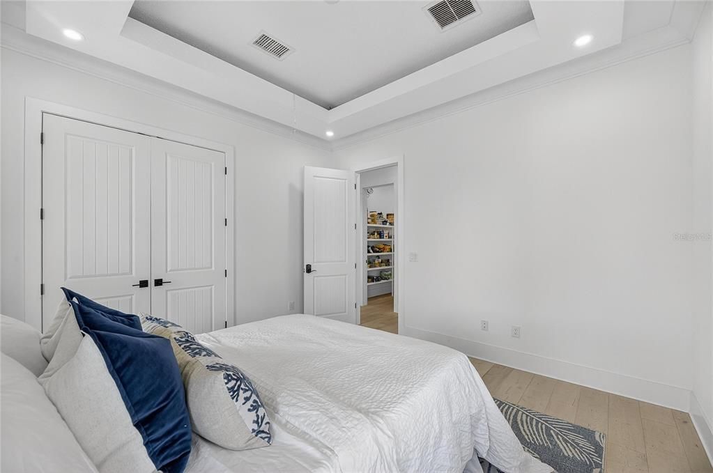 En Venta: $769,000 (4 camas, 3 baños, 2952 Pies cuadrados)