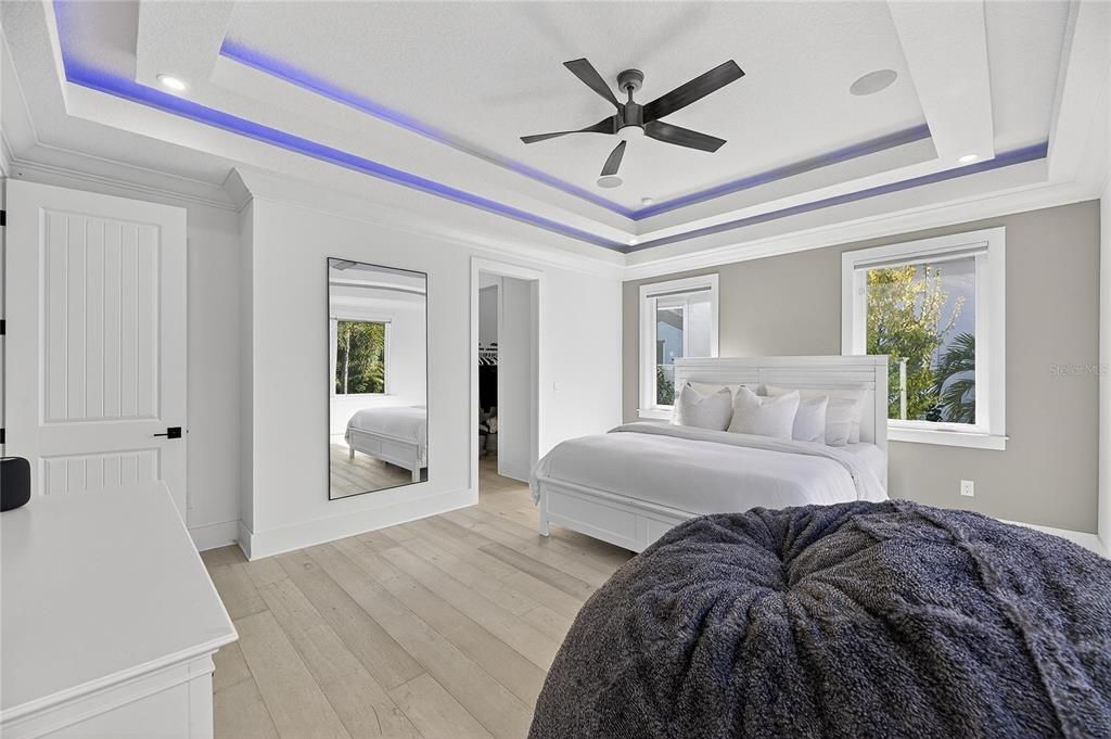 En Venta: $769,000 (4 camas, 3 baños, 2952 Pies cuadrados)