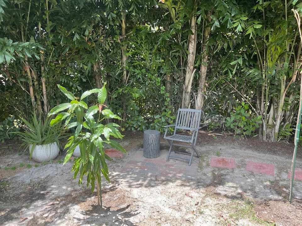 For Rent: $2,995 (3 beds, 2 baths, 1736 Square Feet)