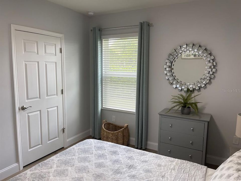 For Rent: $2,995 (3 beds, 2 baths, 1736 Square Feet)