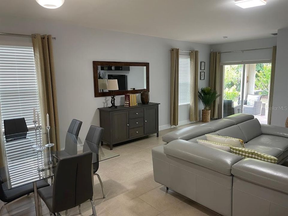 For Rent: $2,995 (3 beds, 2 baths, 1736 Square Feet)