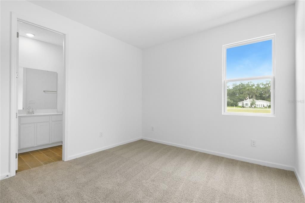 En Venta: $399,950 (4 camas, 3 baños, 2090 Pies cuadrados)