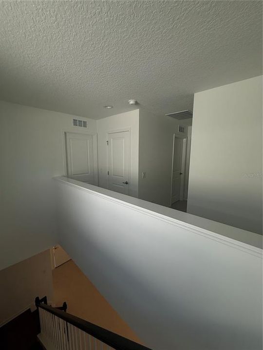 出租: $2,690 (3 贝兹, 2 浴室, 1896 平方英尺)