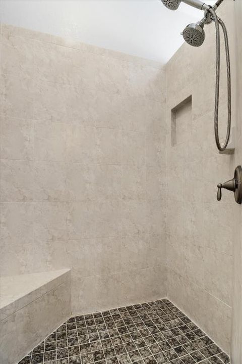 На продажу: $800,000 (3 спален, 2 ванн, 2088 Квадратных фут)