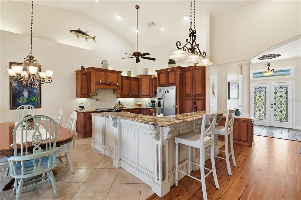 На продажу: $800,000 (3 спален, 2 ванн, 2088 Квадратных фут)