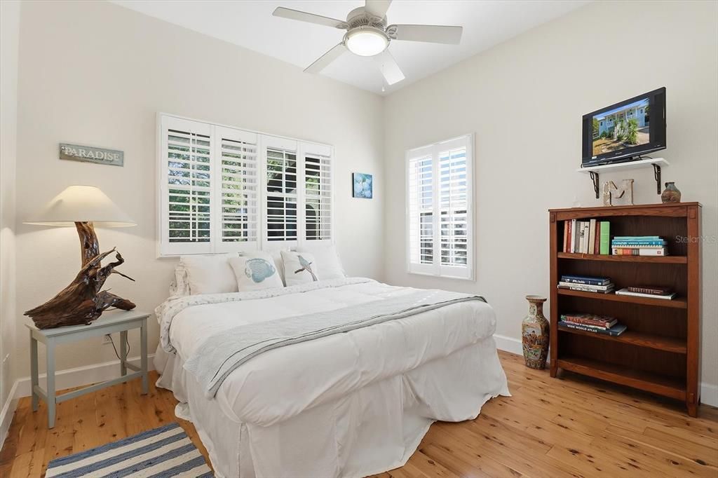 На продажу: $800,000 (3 спален, 2 ванн, 2088 Квадратных фут)