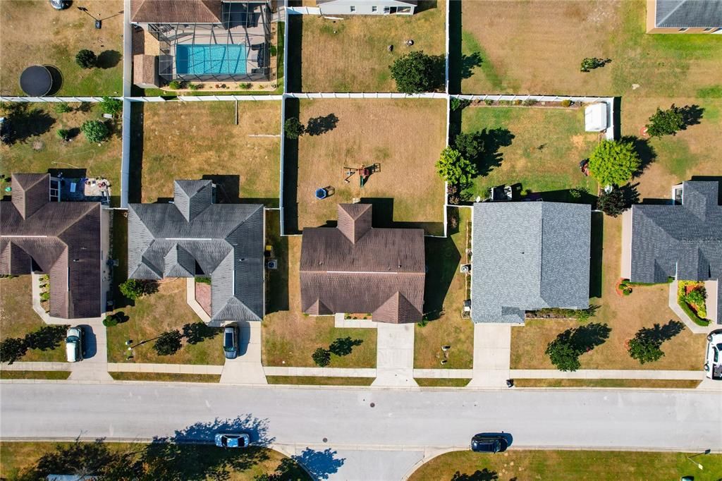 For Sale: $309,900 (3 beds, 2 baths, 1252 Square Feet)