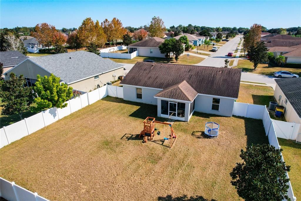 For Sale: $309,900 (3 beds, 2 baths, 1252 Square Feet)