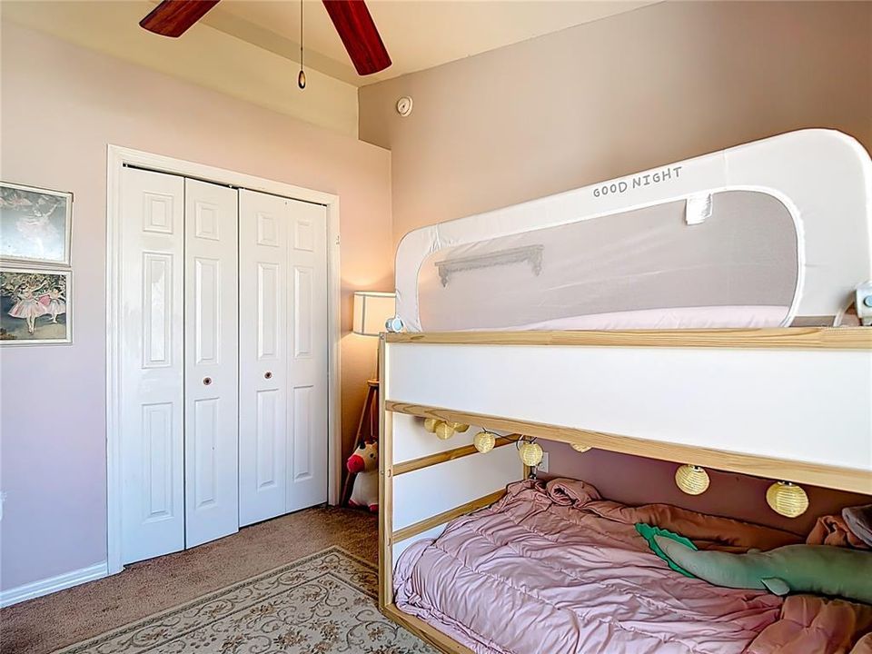 For Sale: $309,900 (3 beds, 2 baths, 1252 Square Feet)