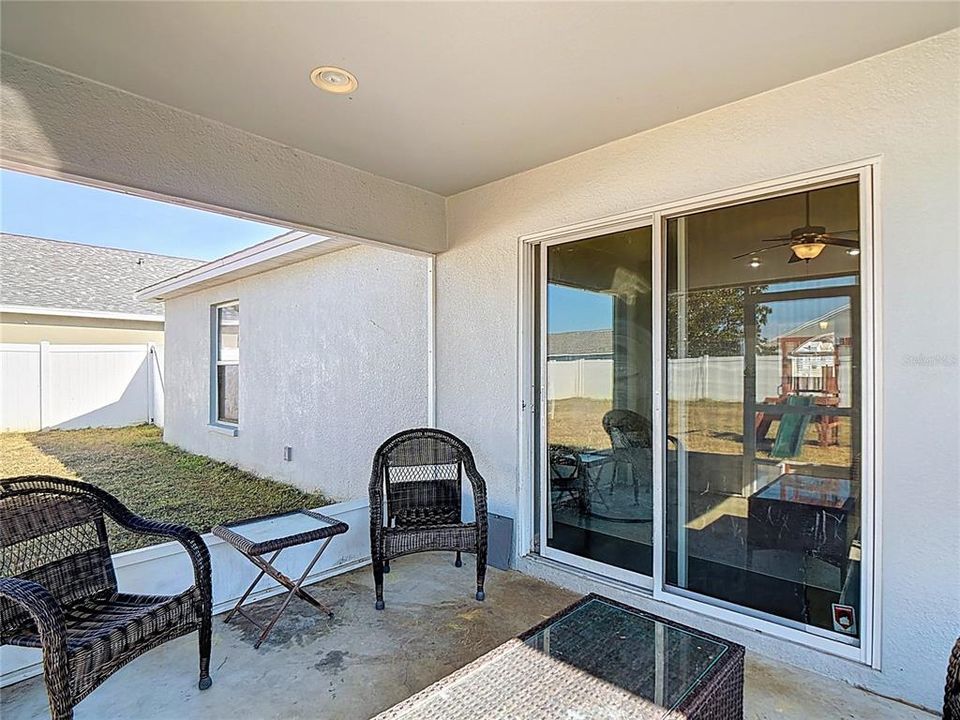 For Sale: $309,900 (3 beds, 2 baths, 1252 Square Feet)