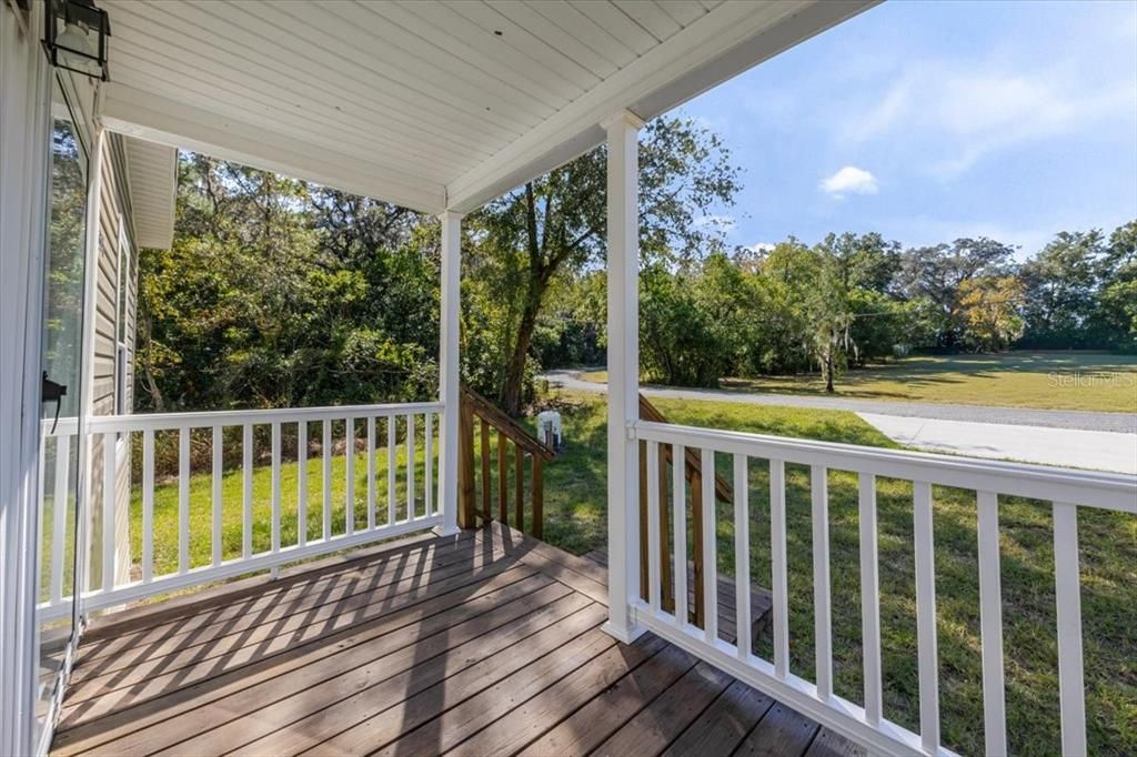 For Rent: $1,850 (3 beds, 2 baths, 1027 Square Feet)