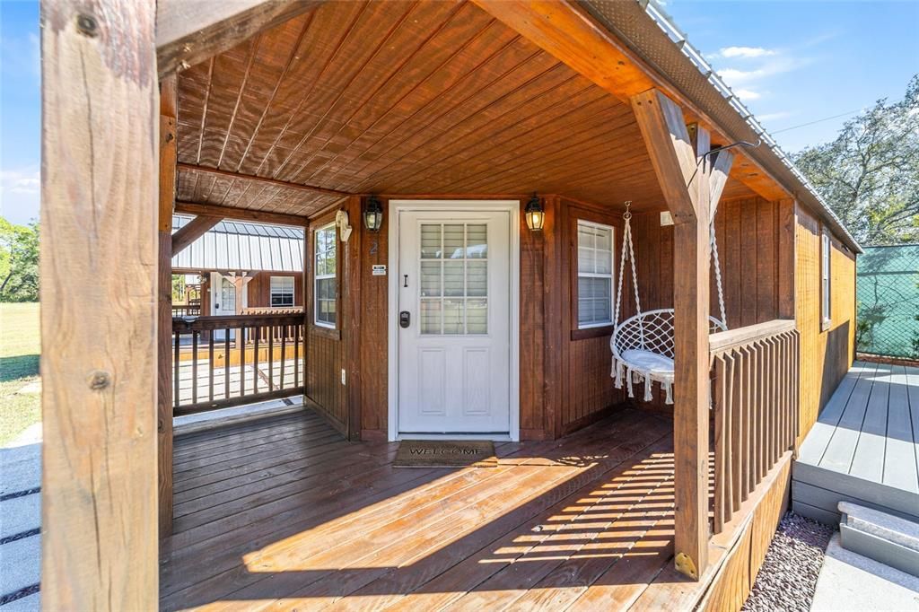 На продажу: $2,500,000 (2 спален, 2 ванн, 1155 Квадратных фут)