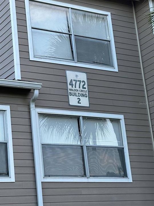 For Sale: $149,000 (1 beds, 1 baths, 560 Square Feet)