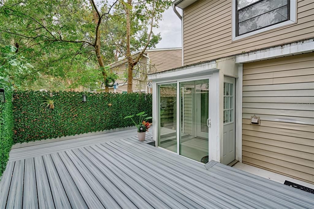 待售: $215,000 (2 贝兹, 2 浴室, 1016 平方英尺)