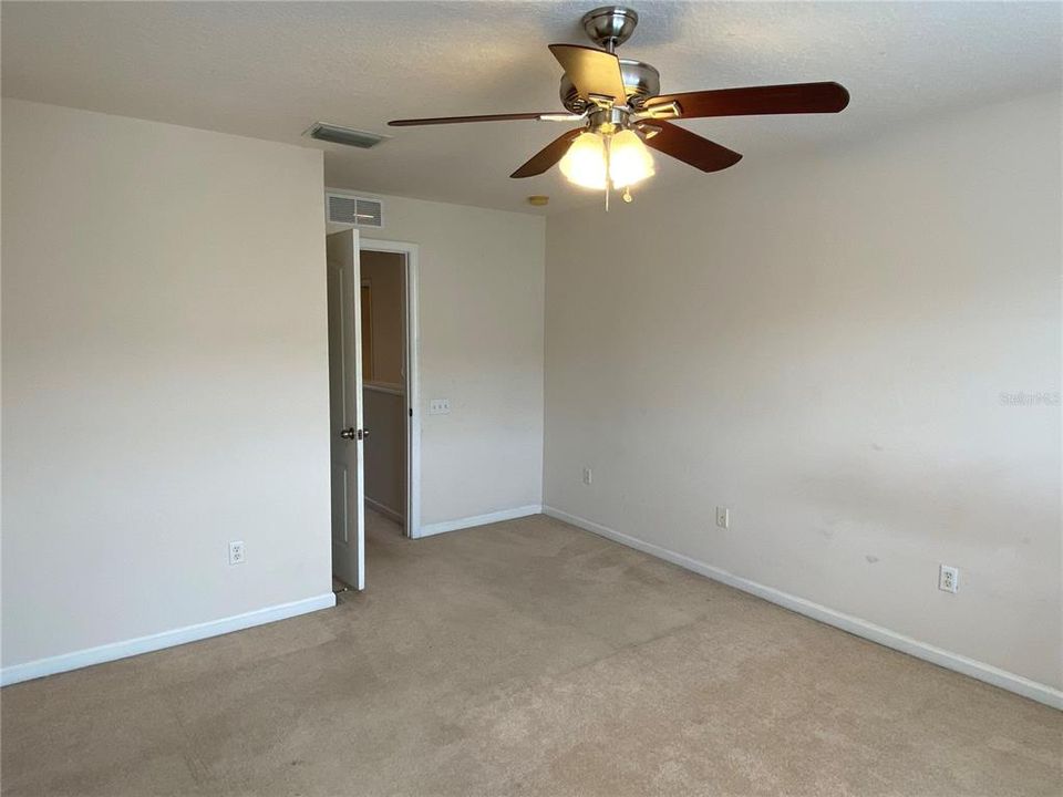 For Rent: $2,300 (3 beds, 2 baths, 1845 Square Feet)