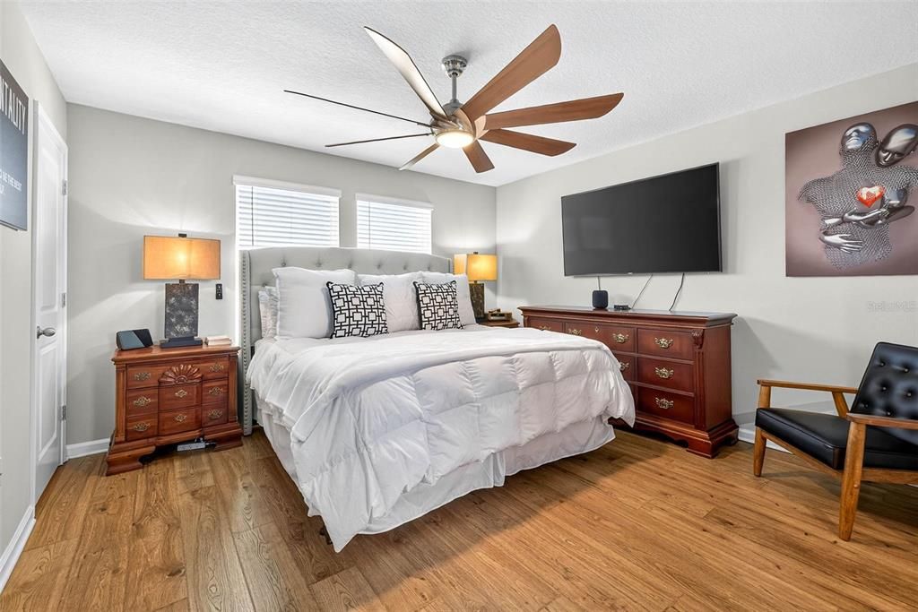 For Sale: $330,000 (3 beds, 2 baths, 1680 Square Feet)