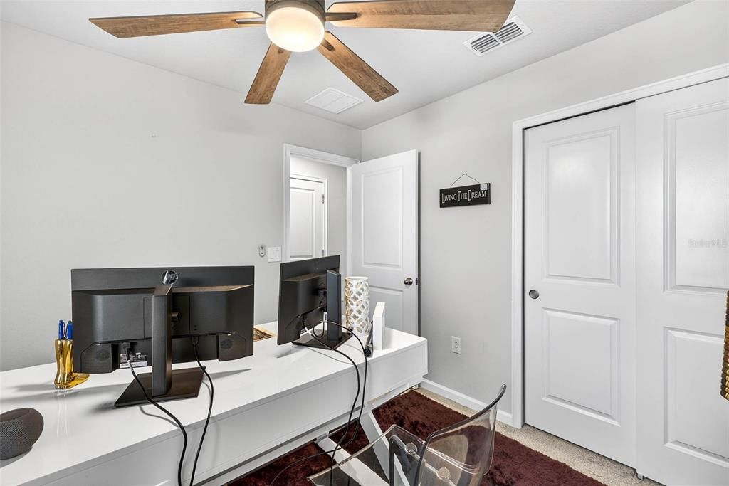 For Sale: $330,000 (3 beds, 2 baths, 1680 Square Feet)