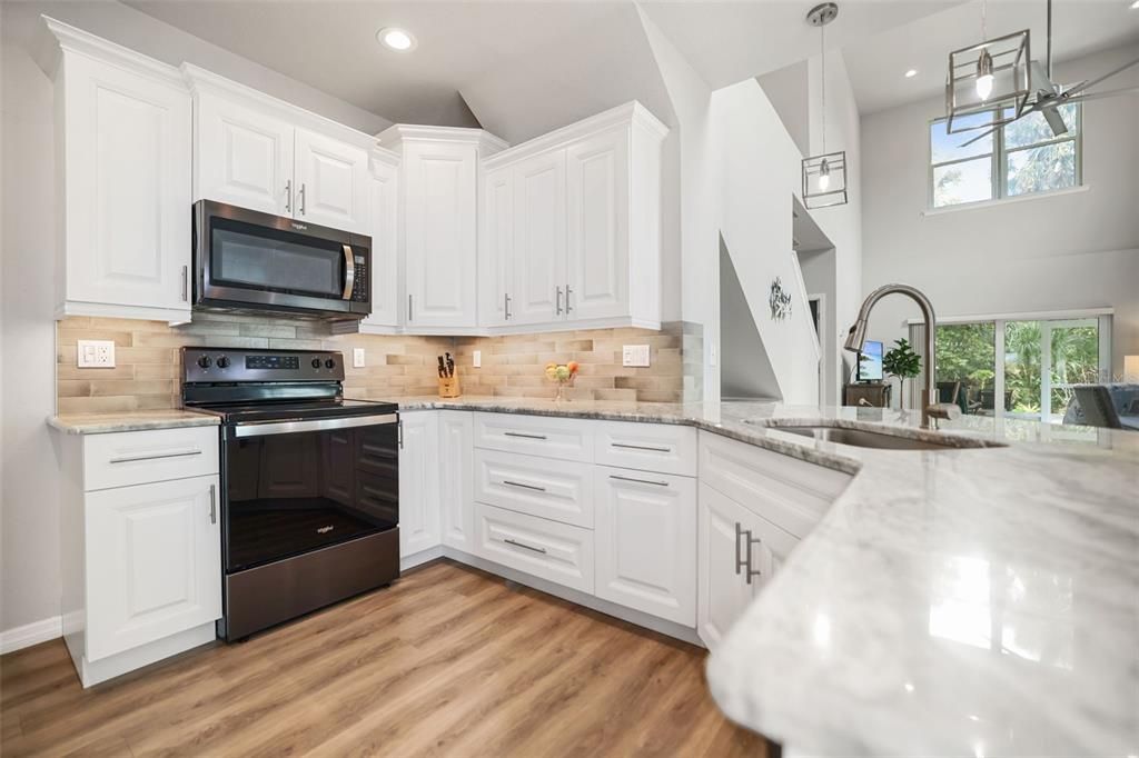 For Sale: $407,000 (3 beds, 2 baths, 1991 Square Feet)