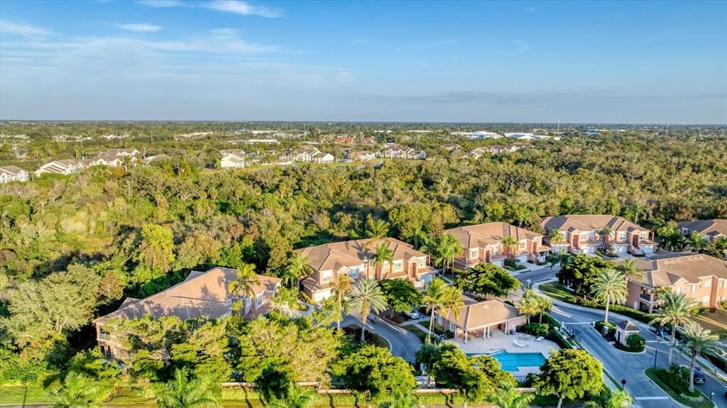 En Venta: $1,150,000 (4 camas, 3 baños, 2719 Pies cuadrados)