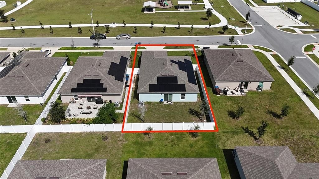 For Rent: $2,200 (4 beds, 2 baths, 1791 Square Feet)