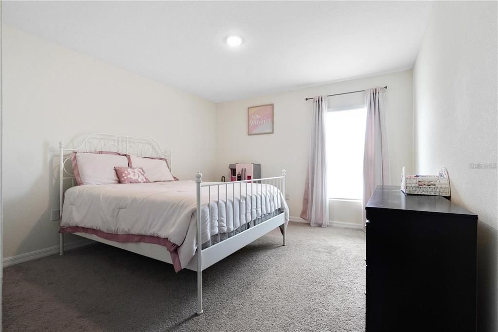 For Rent: $2,200 (4 beds, 2 baths, 1791 Square Feet)