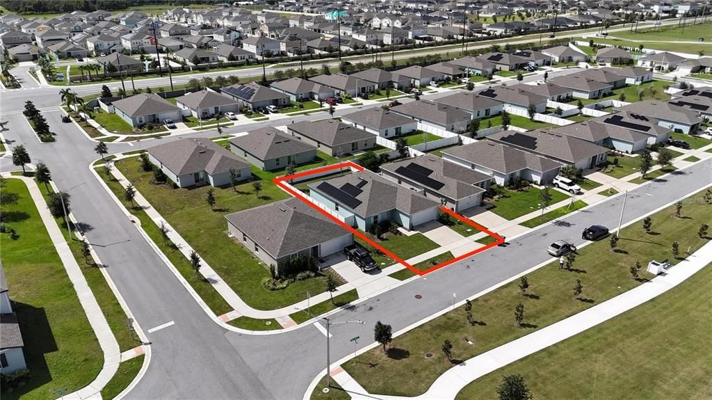 For Rent: $2,200 (4 beds, 2 baths, 1791 Square Feet)