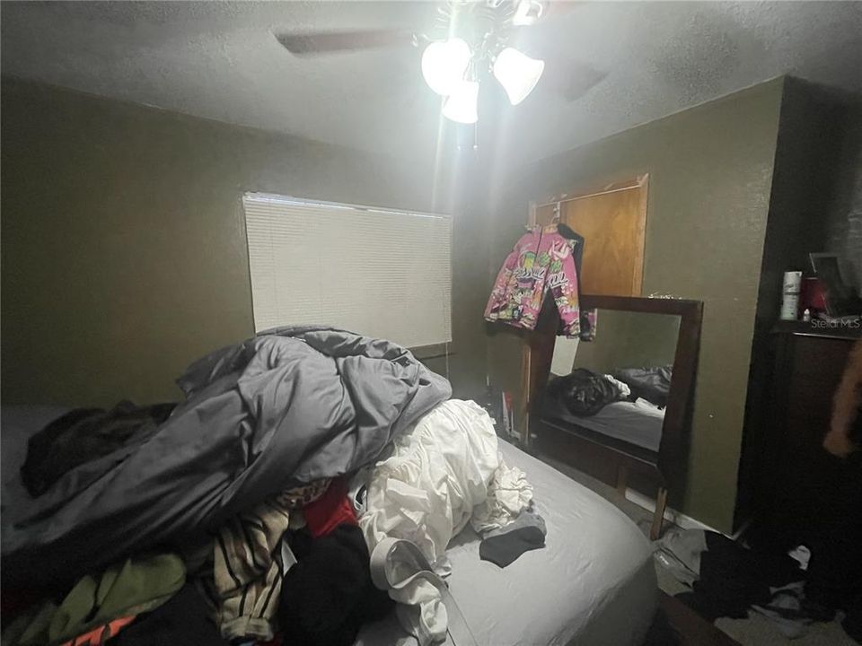 For Sale: $110,000 (2 beds, 1 baths, 776 Square Feet)