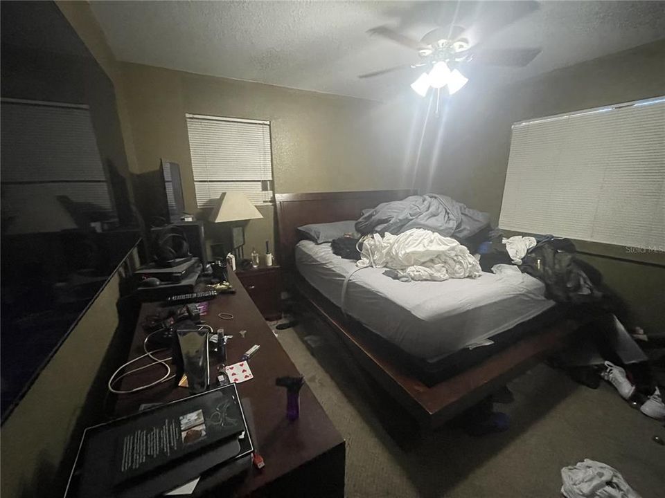 For Sale: $110,000 (2 beds, 1 baths, 776 Square Feet)