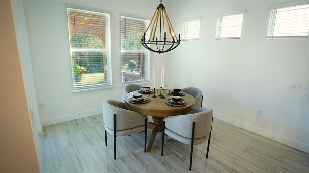 En Venta: $1,190,000 (6 camas, 5 baños, 4305 Pies cuadrados)