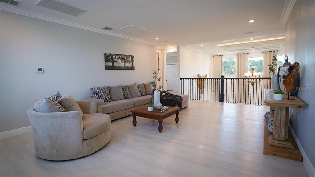 En Venta: $1,190,000 (6 camas, 5 baños, 4305 Pies cuadrados)