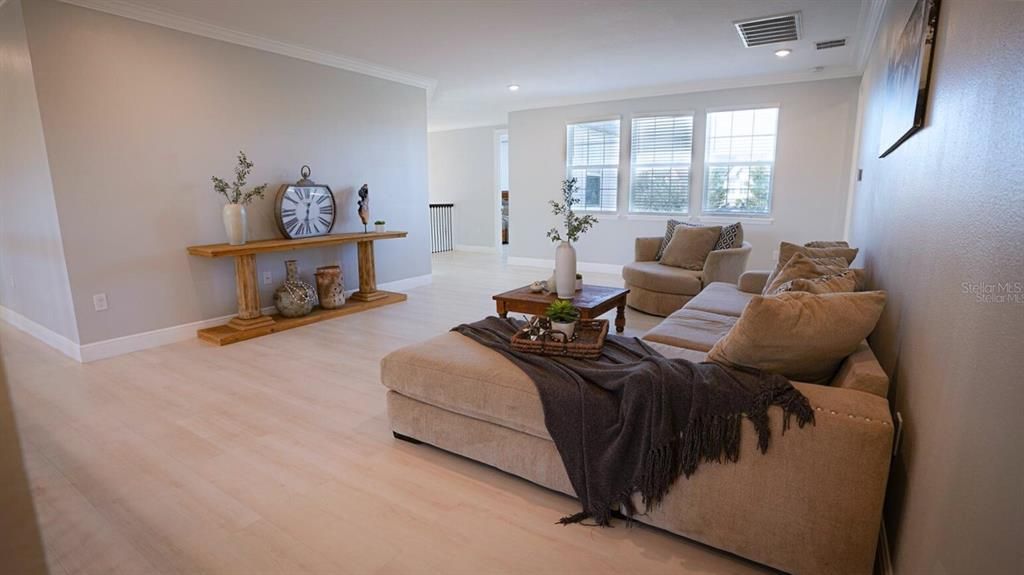 En Venta: $1,190,000 (6 camas, 5 baños, 4305 Pies cuadrados)