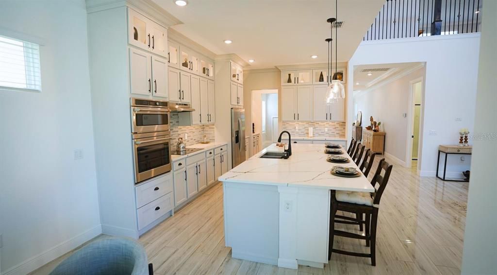 En Venta: $1,190,000 (6 camas, 5 baños, 4305 Pies cuadrados)