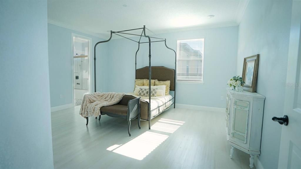 En Venta: $1,190,000 (6 camas, 5 baños, 4305 Pies cuadrados)