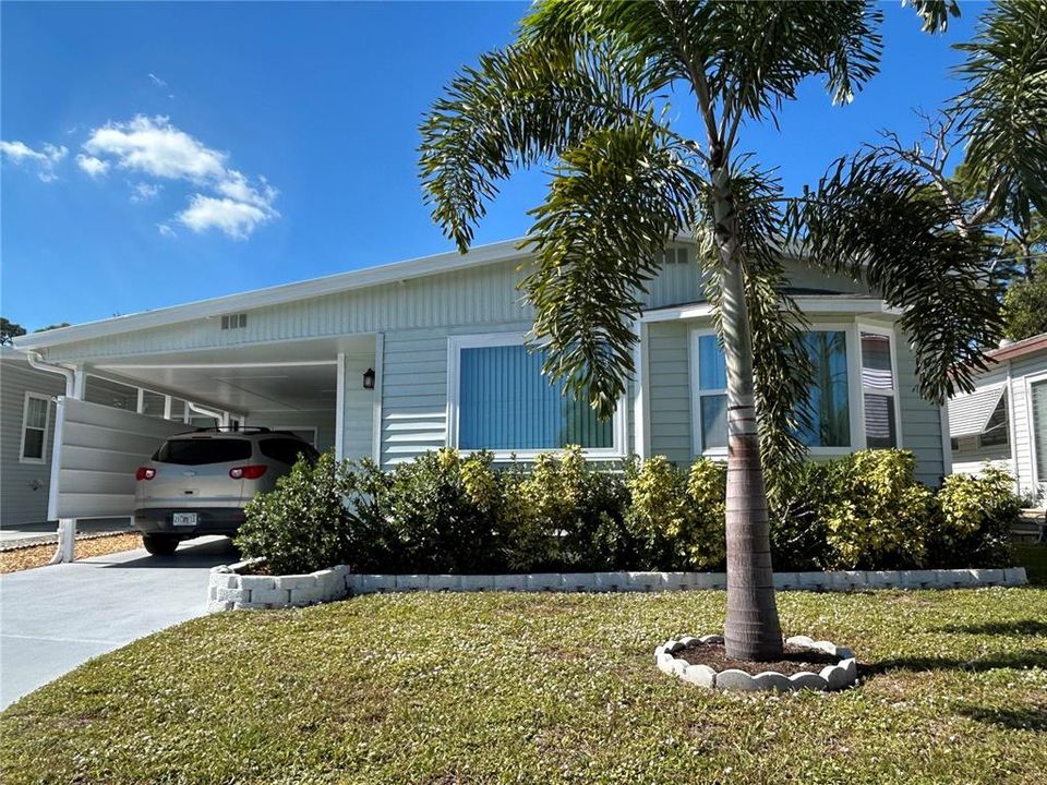 For Sale: $195,000 (2 beds, 2 baths, 1175 Square Feet)