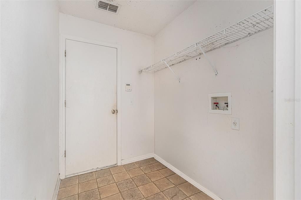 For Sale: $269,950 (3 beds, 2 baths, 2027 Square Feet)