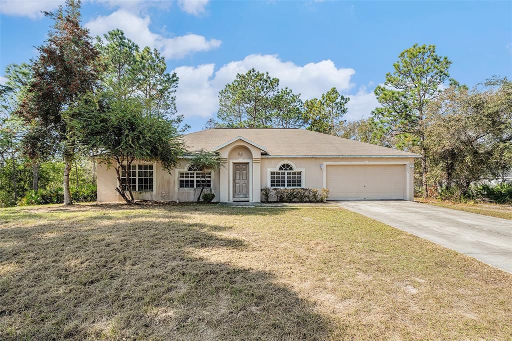 For Sale: $269,950 (3 beds, 2 baths, 2027 Square Feet)