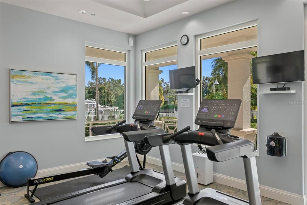 For Sale: $995,000 (2 beds, 2 baths, 1711 Square Feet)