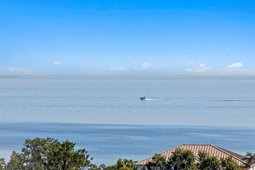 For Sale: $995,000 (2 beds, 2 baths, 1711 Square Feet)