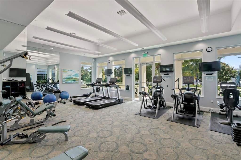 For Sale: $995,000 (2 beds, 2 baths, 1711 Square Feet)