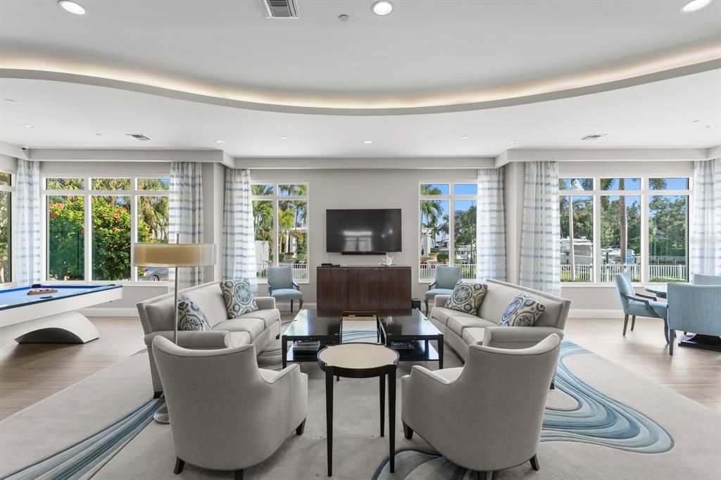 For Sale: $995,000 (2 beds, 2 baths, 1711 Square Feet)