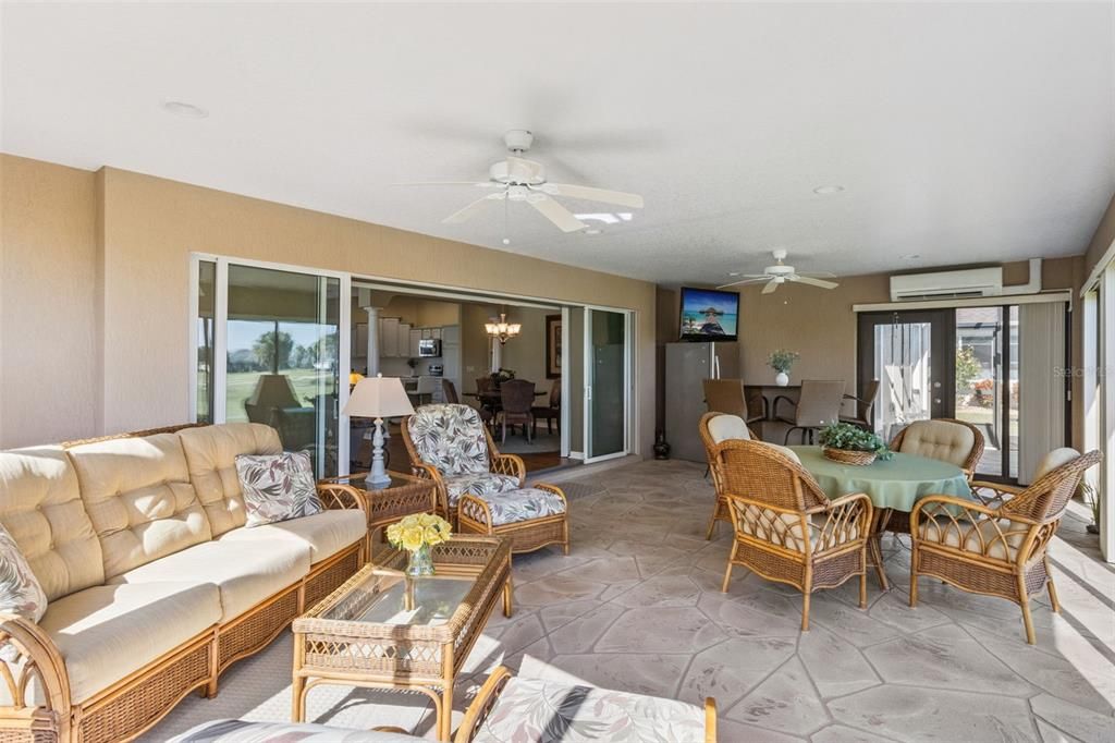 На продажу: $875,000 (3 спален, 2 ванн, 1956 Квадратных фут)