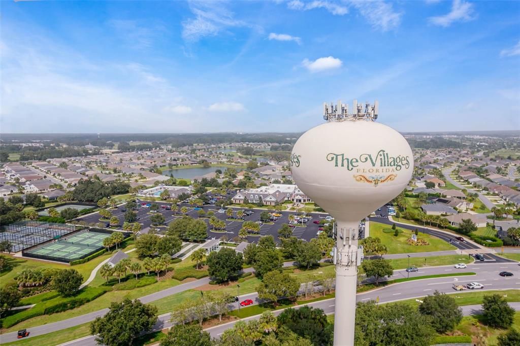 На продажу: $875,000 (3 спален, 2 ванн, 1956 Квадратных фут)