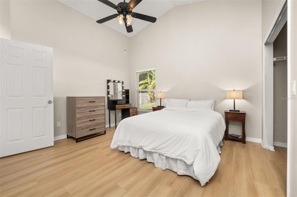 Active With Contract: $365,000 (4 beds, 2 baths, 1677 Square Feet)