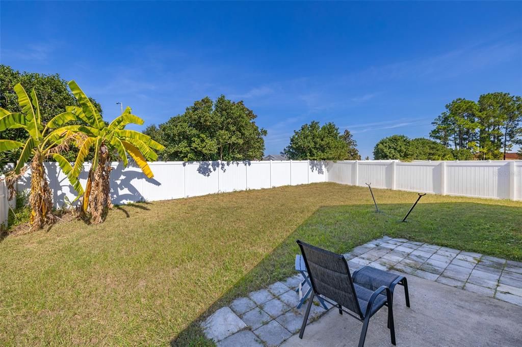 Active With Contract: $365,000 (4 beds, 2 baths, 1677 Square Feet)