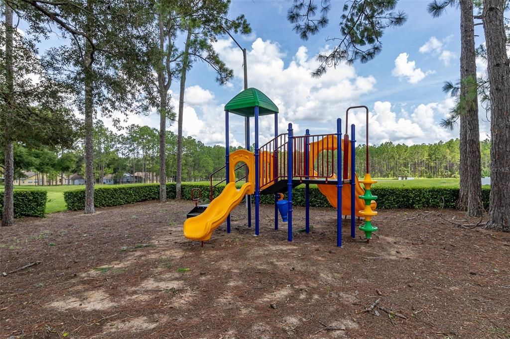 Active With Contract: $365,000 (4 beds, 2 baths, 1677 Square Feet)