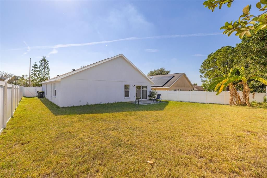 Active With Contract: $365,000 (4 beds, 2 baths, 1677 Square Feet)